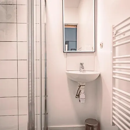 La - Paisible Et à Deux Pas De La Gare